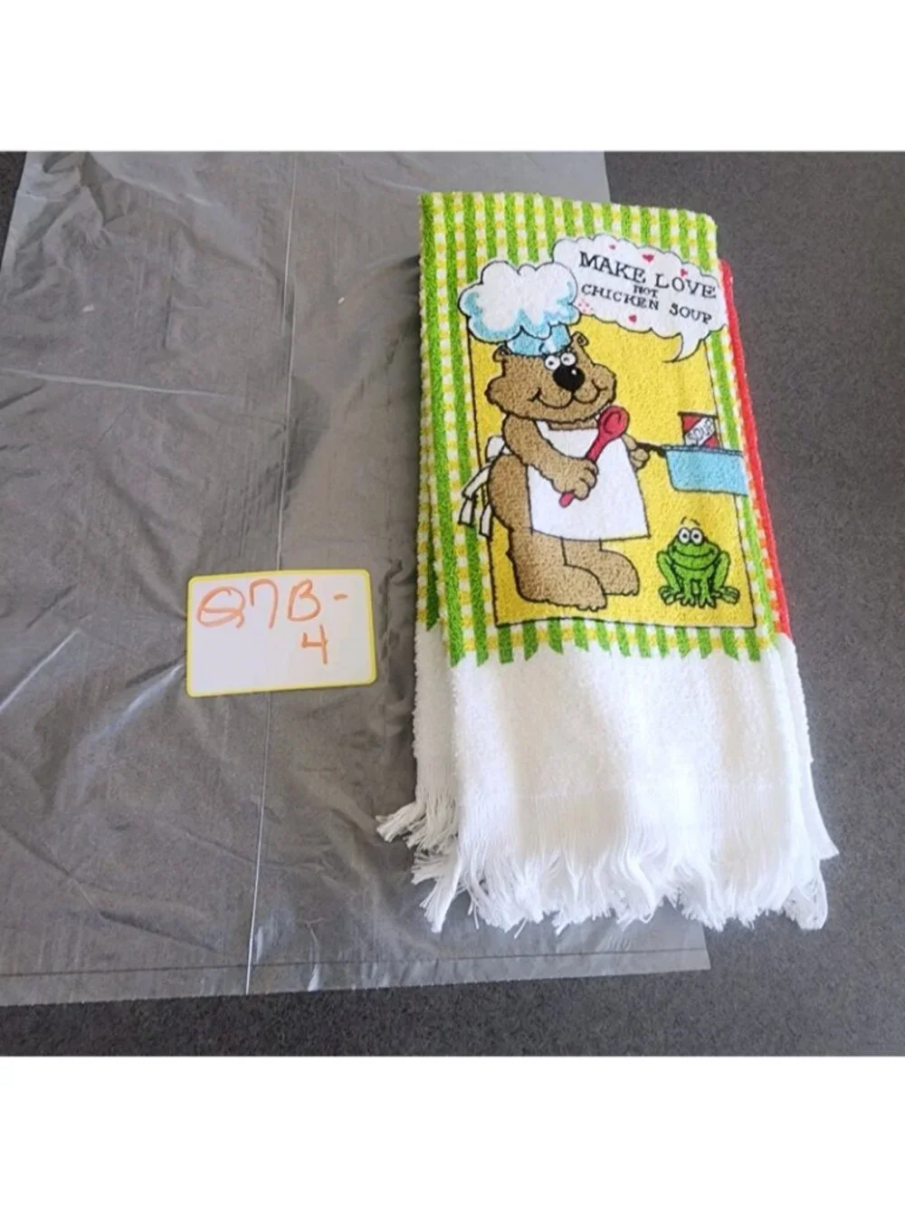 Vintage Novelty Kitchen Dish Towels Lot of 2 Bear Frog Coffee Break Fringe